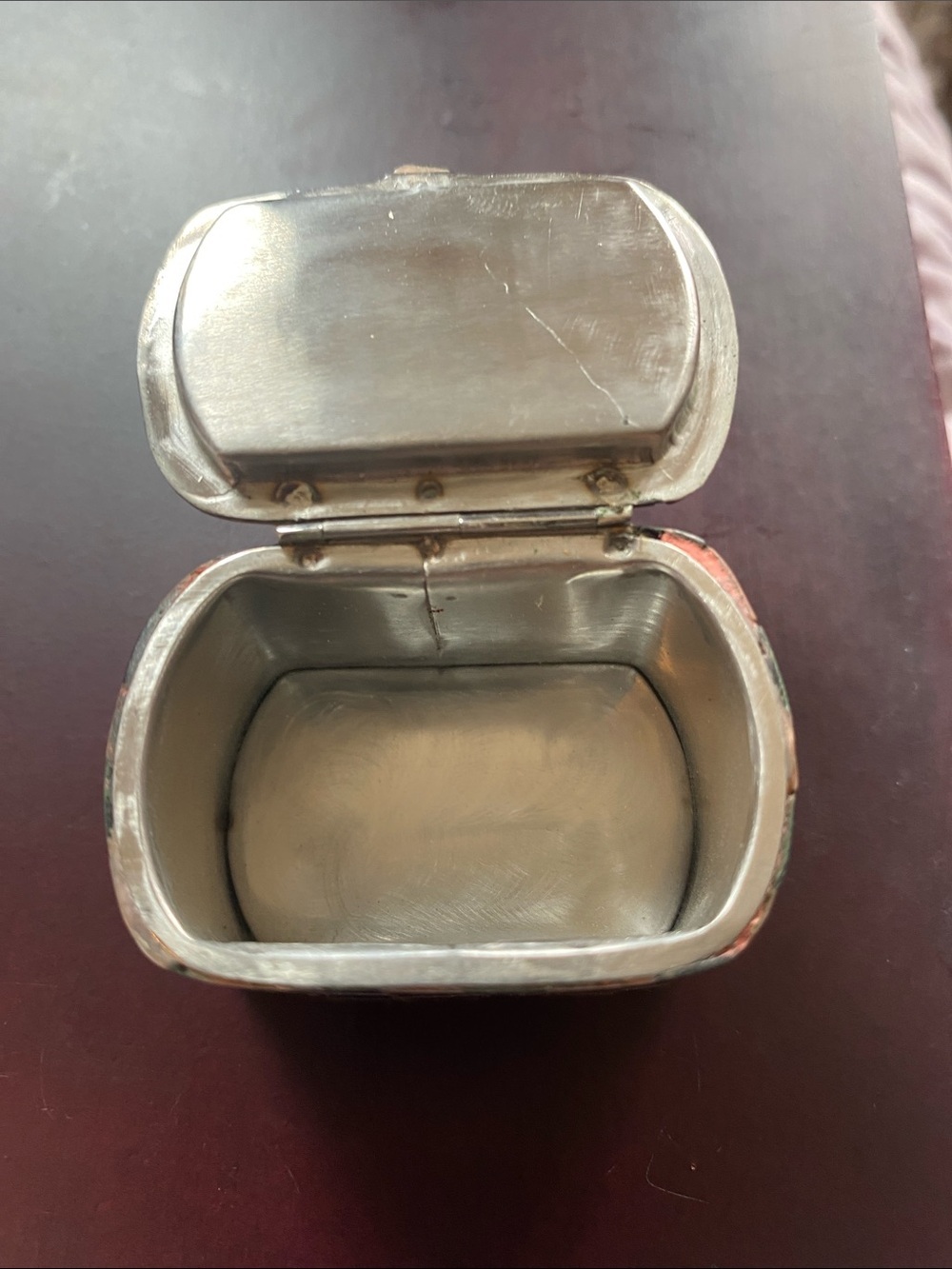 Checkerboard Mother-of-Pearl Trinket Box with Brass Fish Accent - Picture 4 of 4